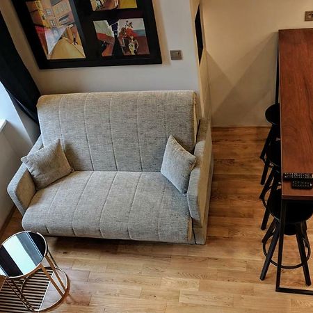 Shakespeare By Art Demo Apartment Варшава Екстериор снимка