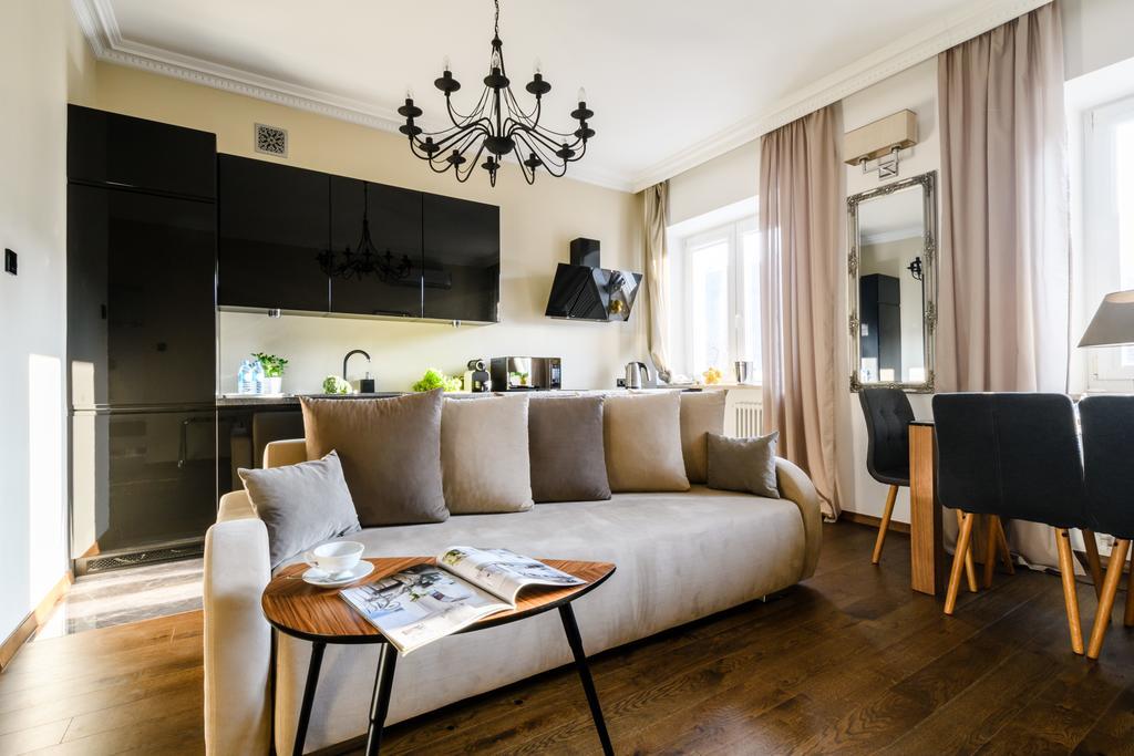 Shakespeare By Art Demo Apartment Варшава Екстериор снимка