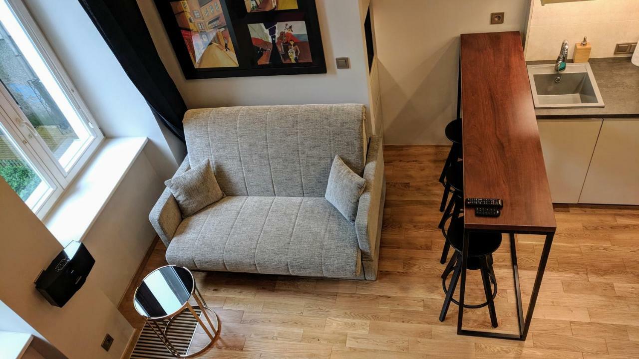 Shakespeare By Art Demo Apartment Варшава Екстериор снимка
