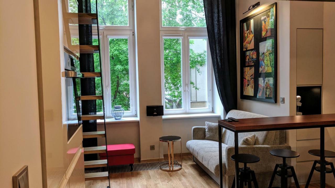 Shakespeare By Art Demo Apartment Варшава Екстериор снимка